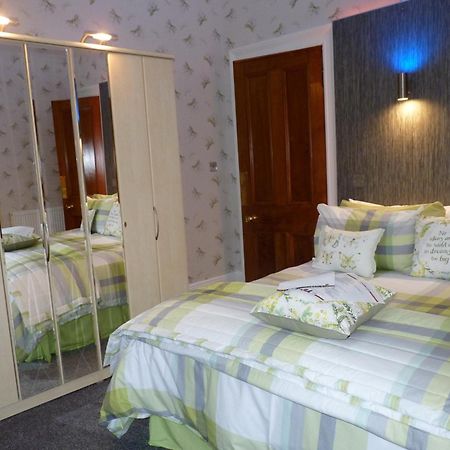 Muirholm Bed And Breakfast Пейзли Екстериор снимка