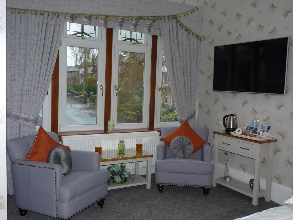 Muirholm Bed And Breakfast Пейзли Стая снимка